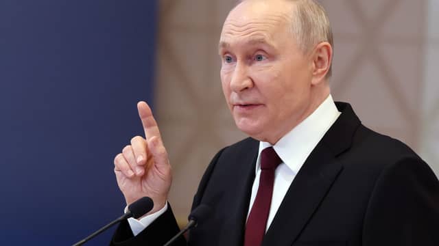 Selenskyj bittet um Gespräche – Putin droht mit Hyperschallrakete! - politik - exxpress Nachrichten